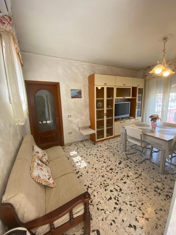 شقة Solarium House نابولي المظهر الخارجي الصورة